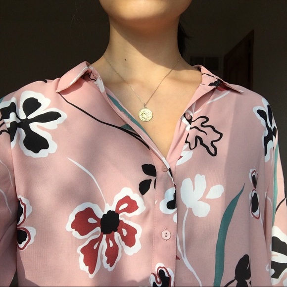 floral button down - Picture 2 of 3